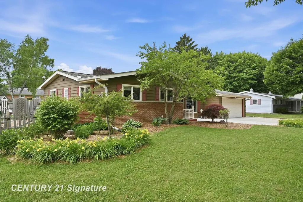 1226 Clearview Drive Flushing City MI 48433