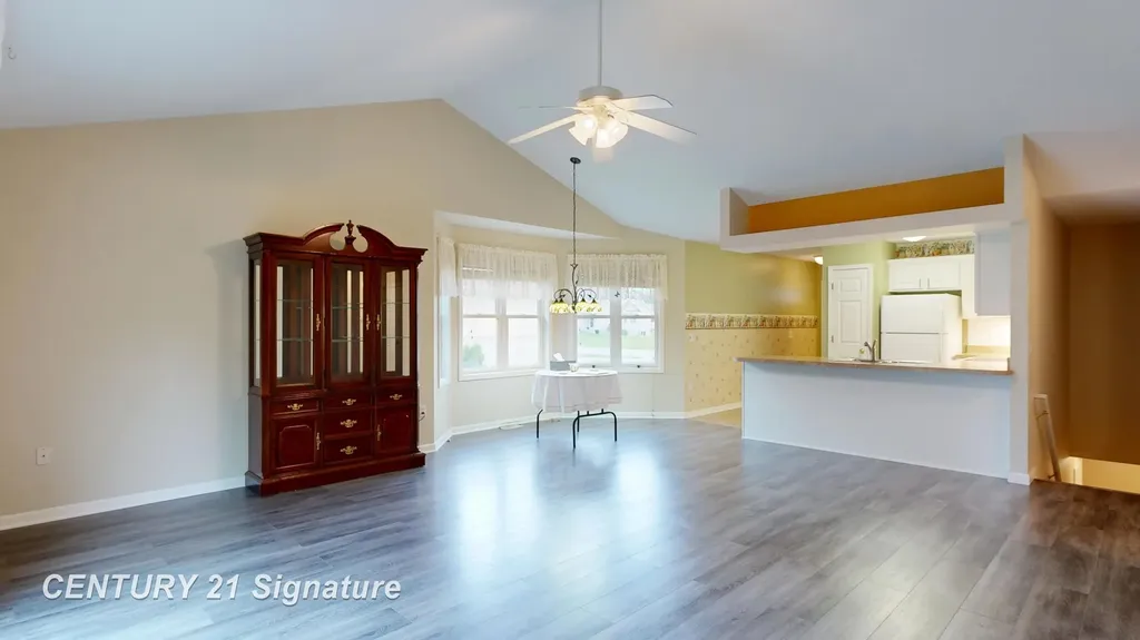 1324 Carpathian Way Vienna Charter Township MI 48420