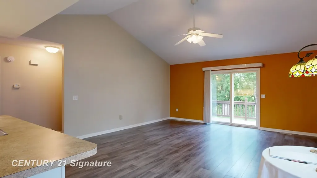 1324 Carpathian Way Vienna Charter Township MI 48420