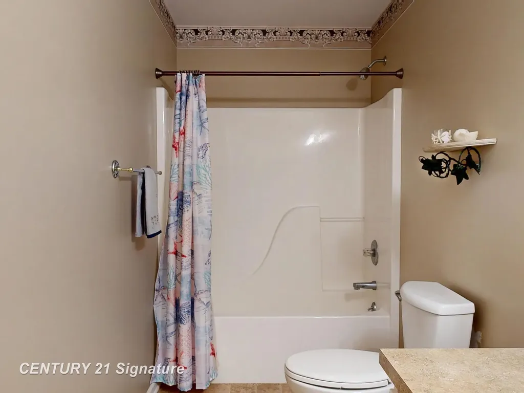 1324 Carpathian Way Vienna Charter Township MI 48420