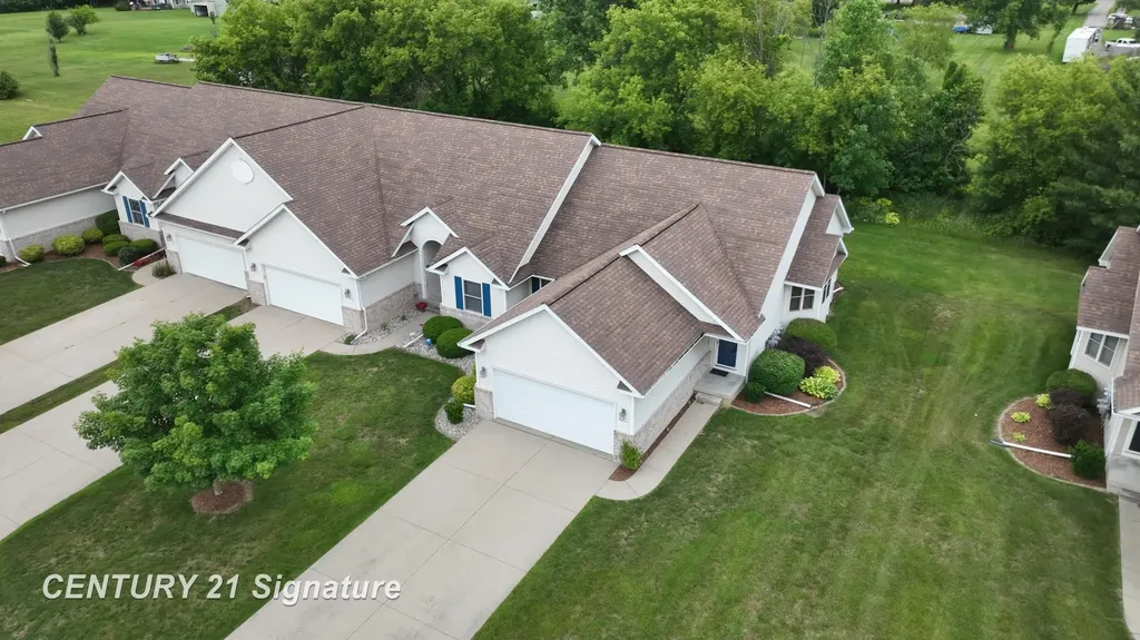 1324 Carpathian Way Vienna Charter Township MI 48420