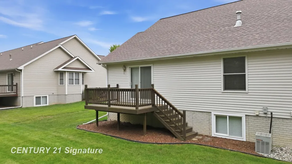 1324 Carpathian Way Vienna Charter Township MI 48420