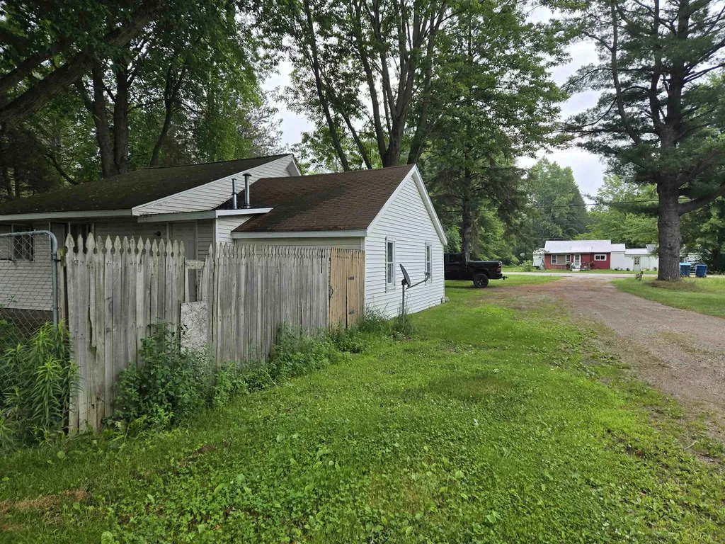 4364 S Kirk Road Vassar Township MI 48768