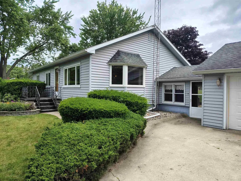 905 Dexter Drive Venice Township MI 48449