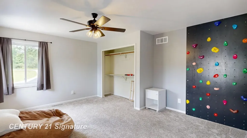 7492 River Road Flushing Charter Township MI 48433