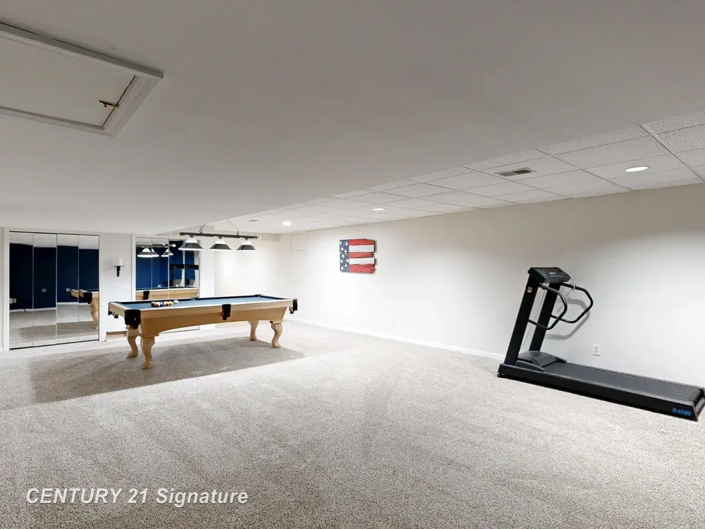 7492 River Road Flushing Charter Township MI 48433
