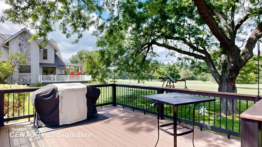 7492 River Road Flushing Charter Township MI 48433