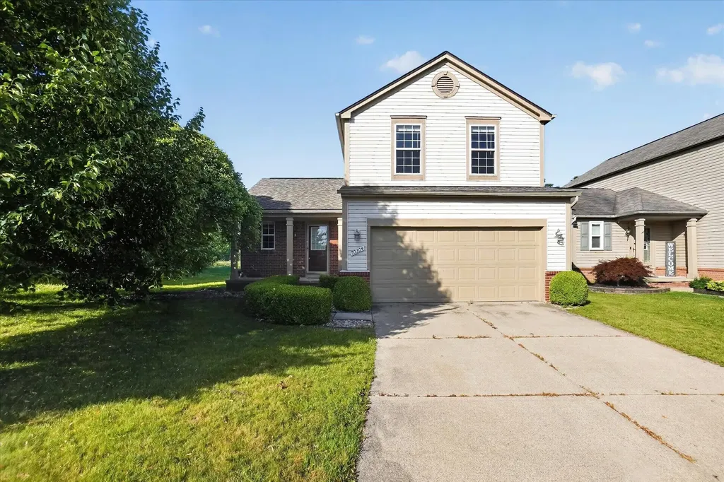 10304 Edgewater Trail Grand Blanc Charter Township MI 48442