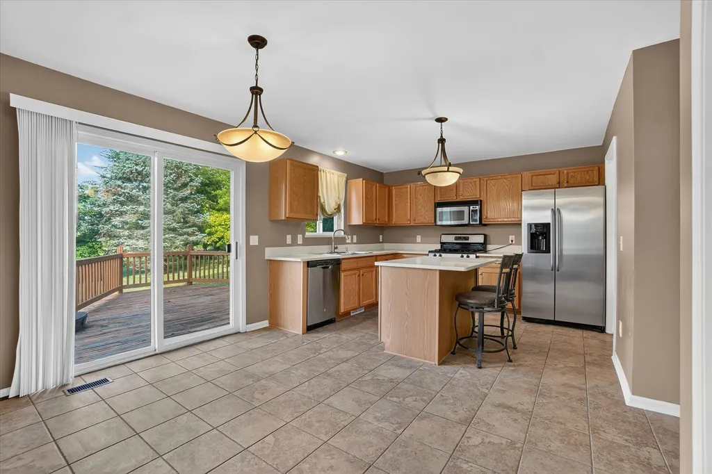 10304 Edgewater Trail Grand Blanc Charter Township MI 48442