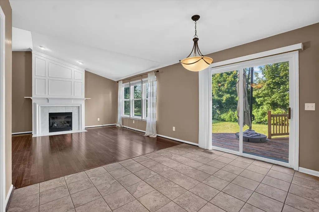 10304 Edgewater Trail Grand Blanc Charter Township MI 48442