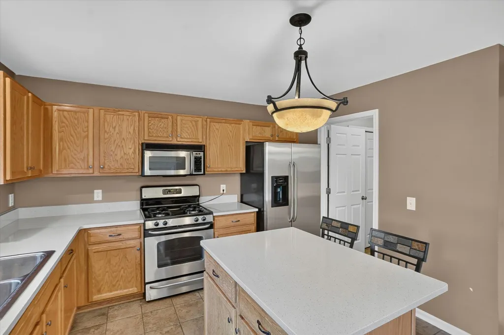 10304 Edgewater Trail Grand Blanc Charter Township MI 48442