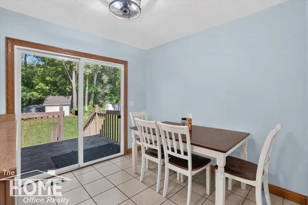 422 S Williams Street Perry City MI 48872
