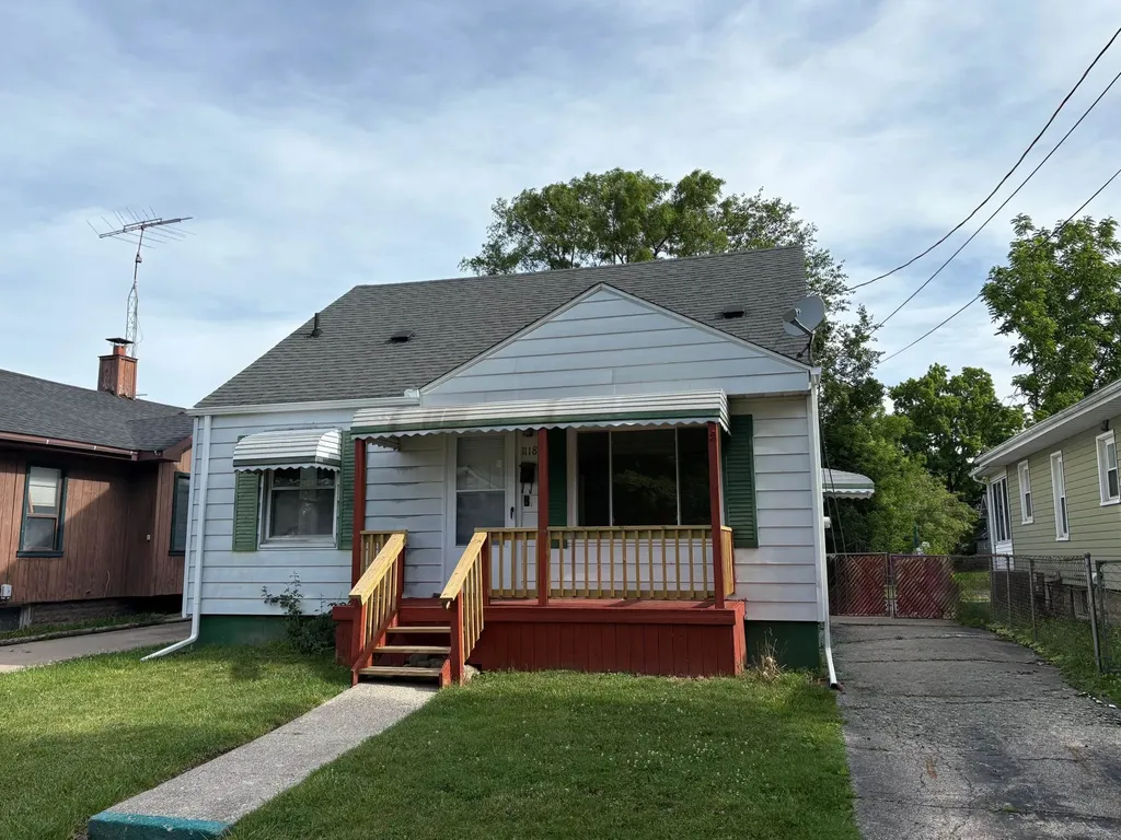 1118 Simcoe Avenue Flint City MI 48507
