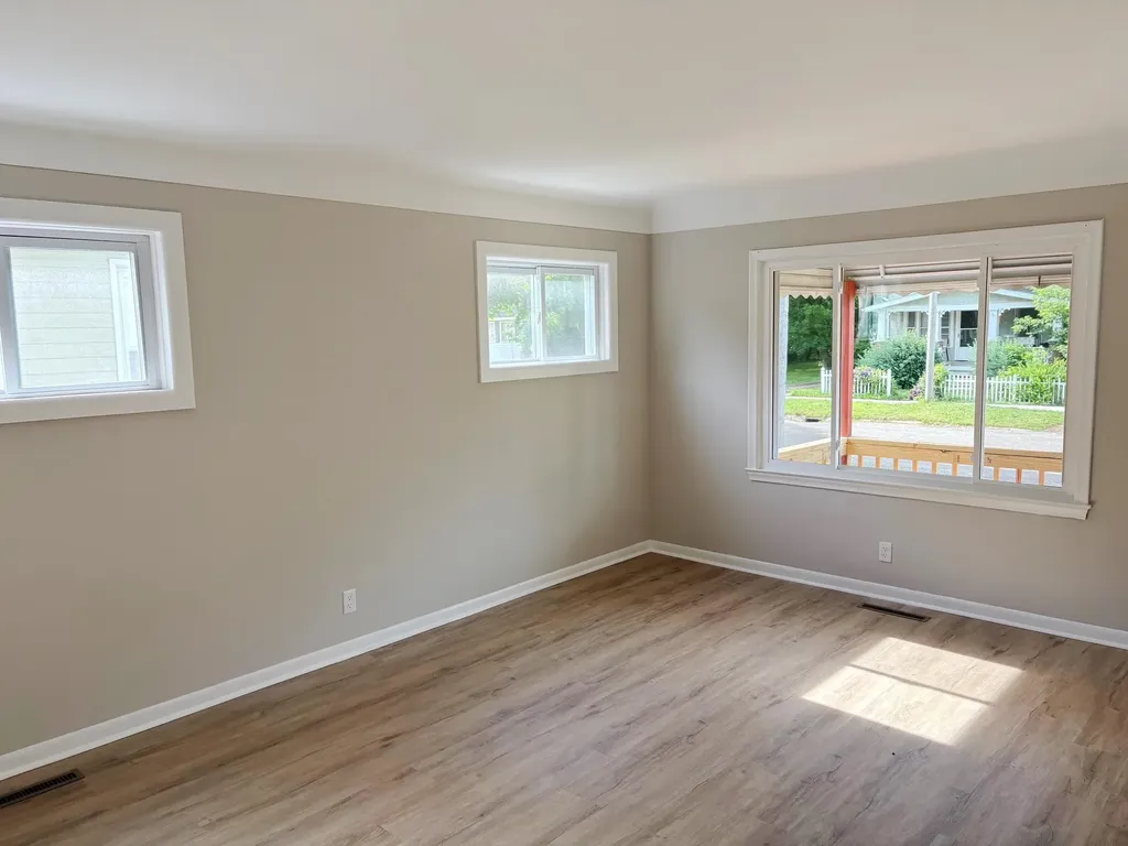 1118 Simcoe Avenue Flint City MI 48507
