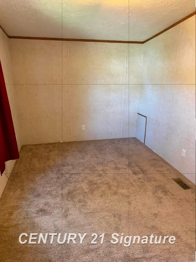 196 Apollo Avenue Flushing Charter Township MI 48433