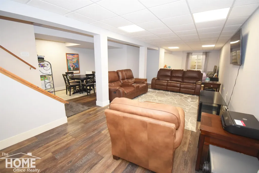 13092 Beardslee Road Perry Township MI 48872
