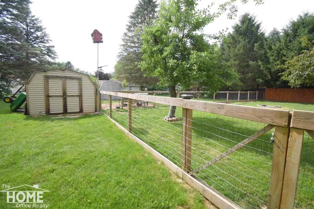 13092 Beardslee Road Perry Township MI 48872