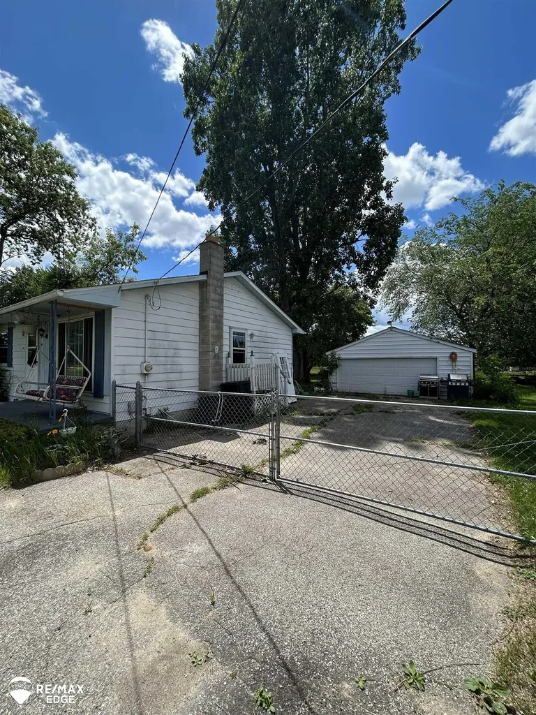 9115 N Vassar Road Thetford Township MI 48458