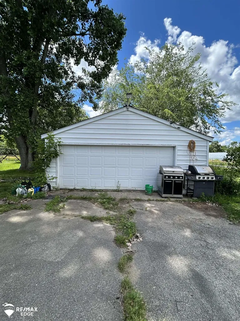9115 N Vassar Road Thetford Township MI 48458