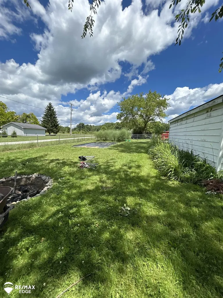 9115 N Vassar Road Thetford Township MI 48458