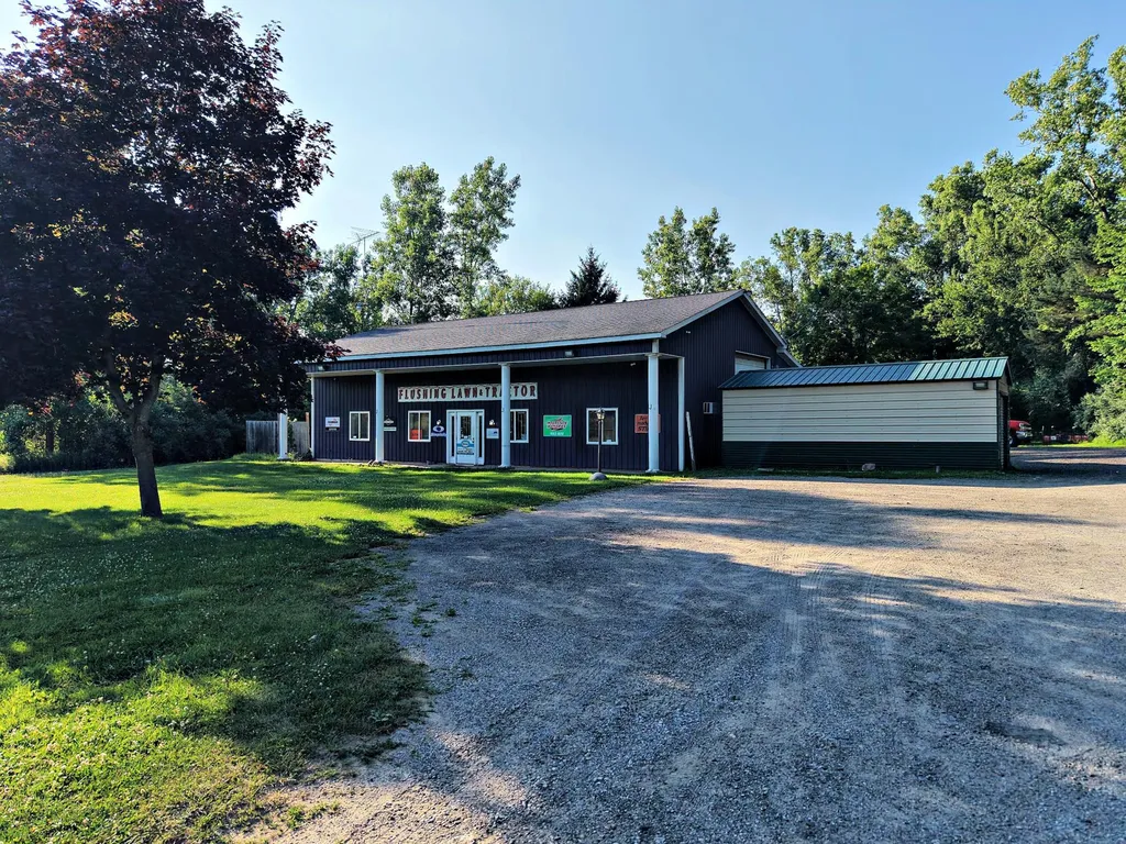 9112 W Mt. Morris Road Flushing Charter Township MI 48433