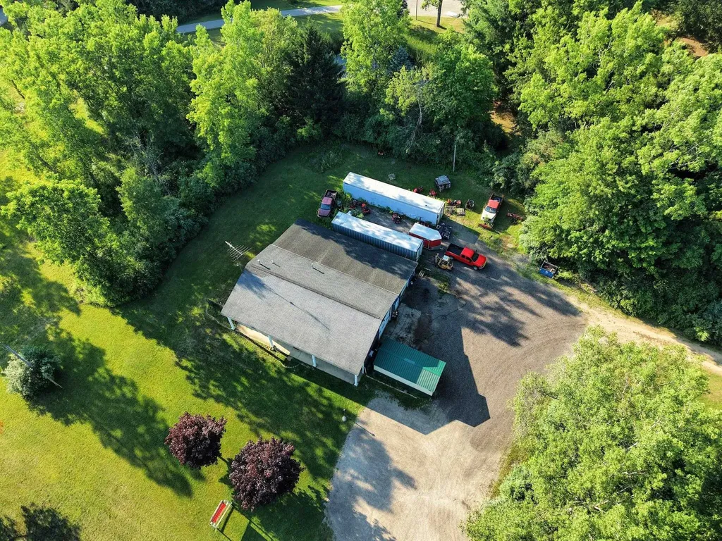 9112 W Mt. Morris Road Flushing Charter Township MI 48433