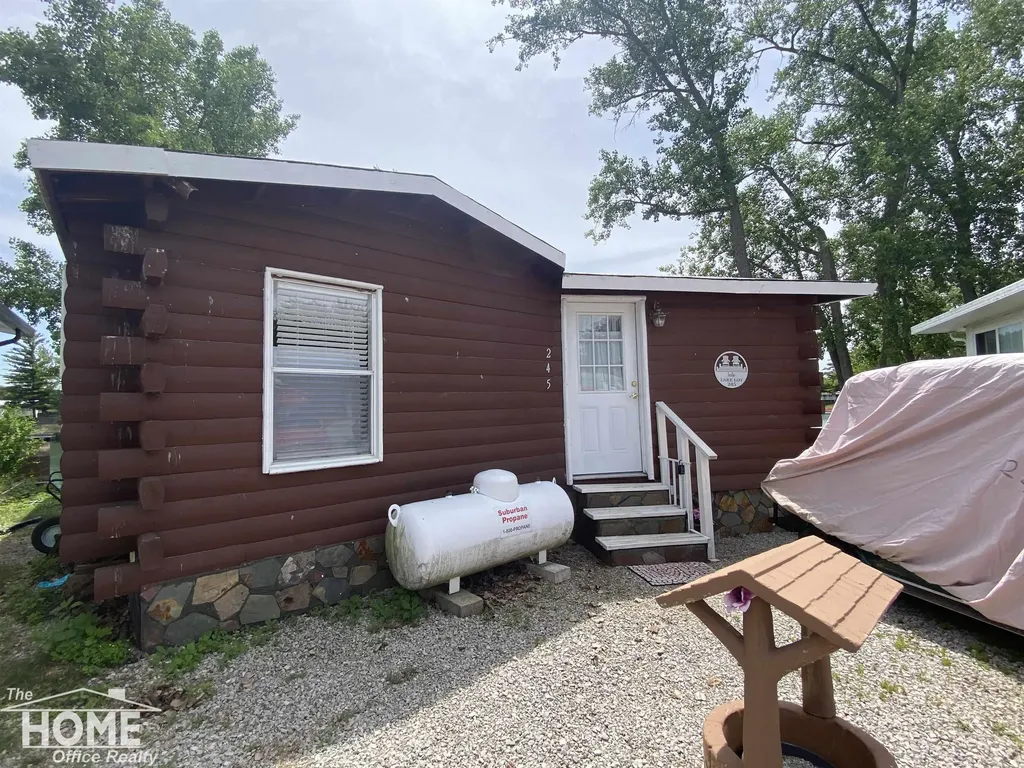 10001 Goodall Road Vernon Township MI 48429