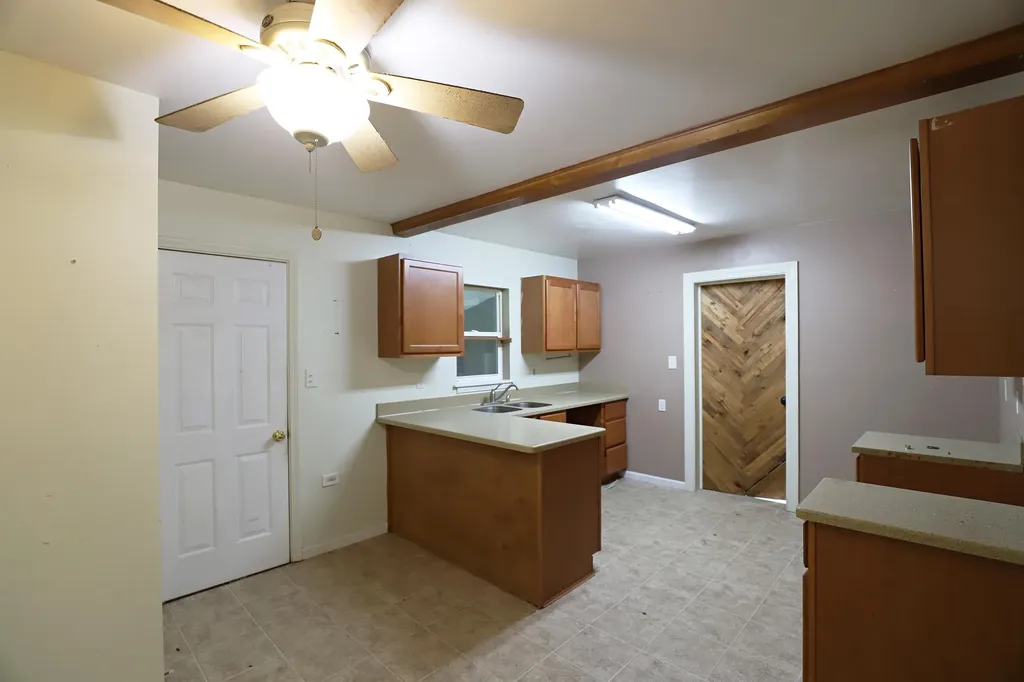1409 Coutant Street Flushing City MI 48433