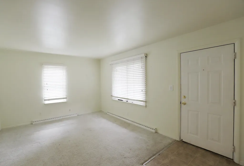 1409 Coutant Street Flushing City MI 48433