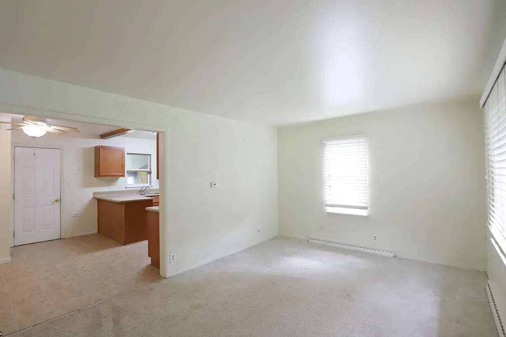 1409 Coutant Street Flushing City MI 48433