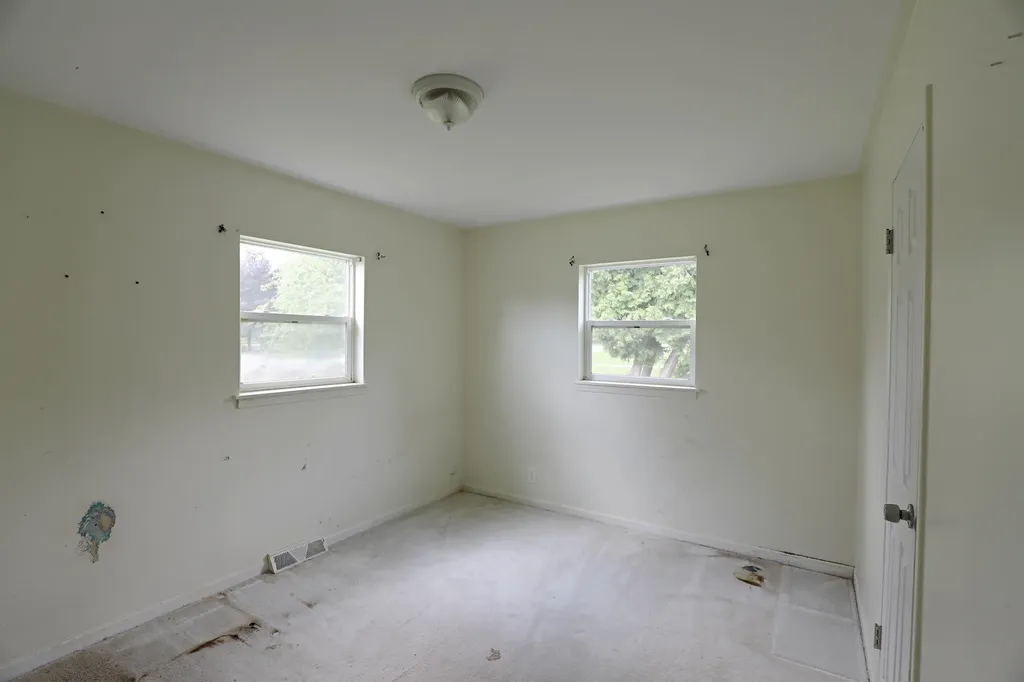 1409 Coutant Street Flushing City MI 48433