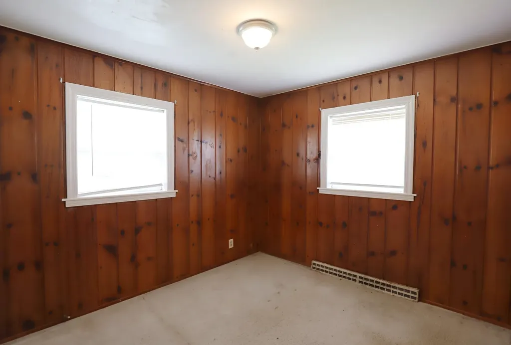 1409 Coutant Street Flushing City MI 48433