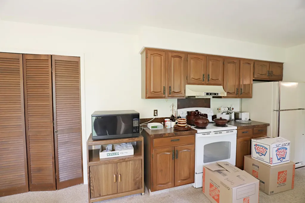 10011 W Coldwater Road Flushing Charter Township MI 48433