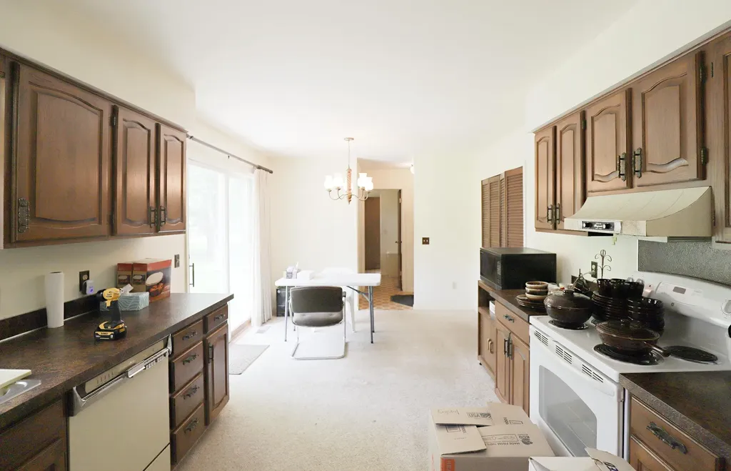 10011 W Coldwater Road Flushing Charter Township MI 48433