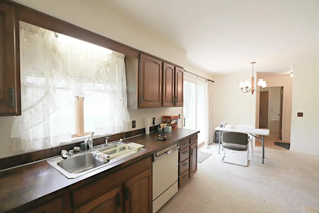 10011 W Coldwater Road Flushing Charter Township MI 48433