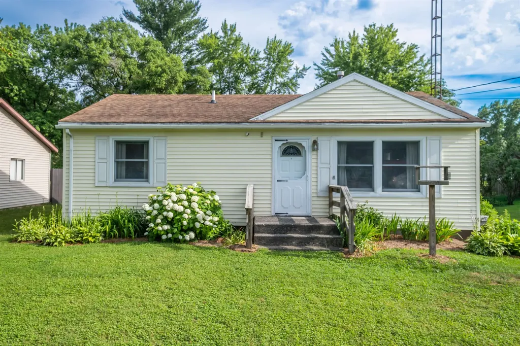 5493 W Frances Road Mt. Morris Township MI 48420