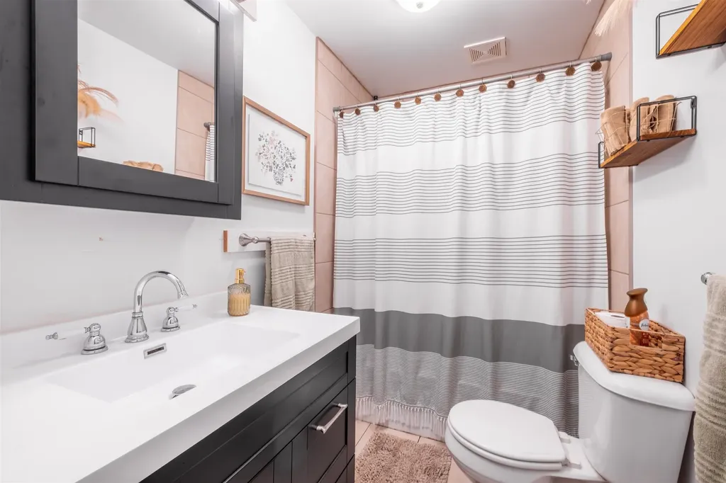 5493 W Frances Road Mt. Morris Township MI 48420