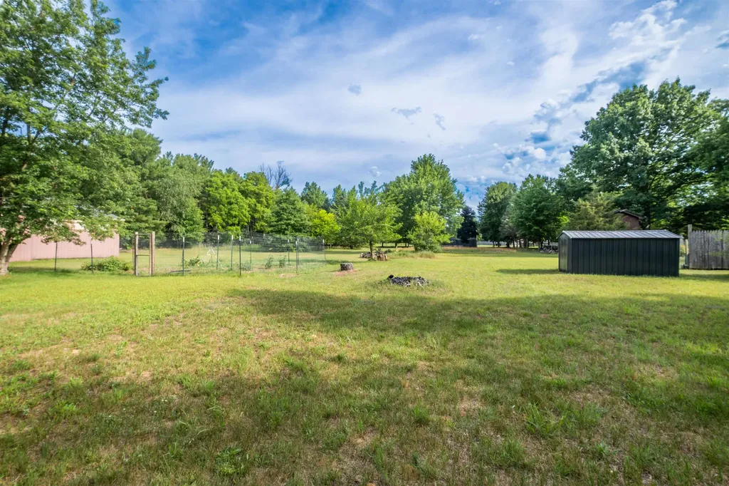 5493 W Frances Road Mt. Morris Township MI 48420