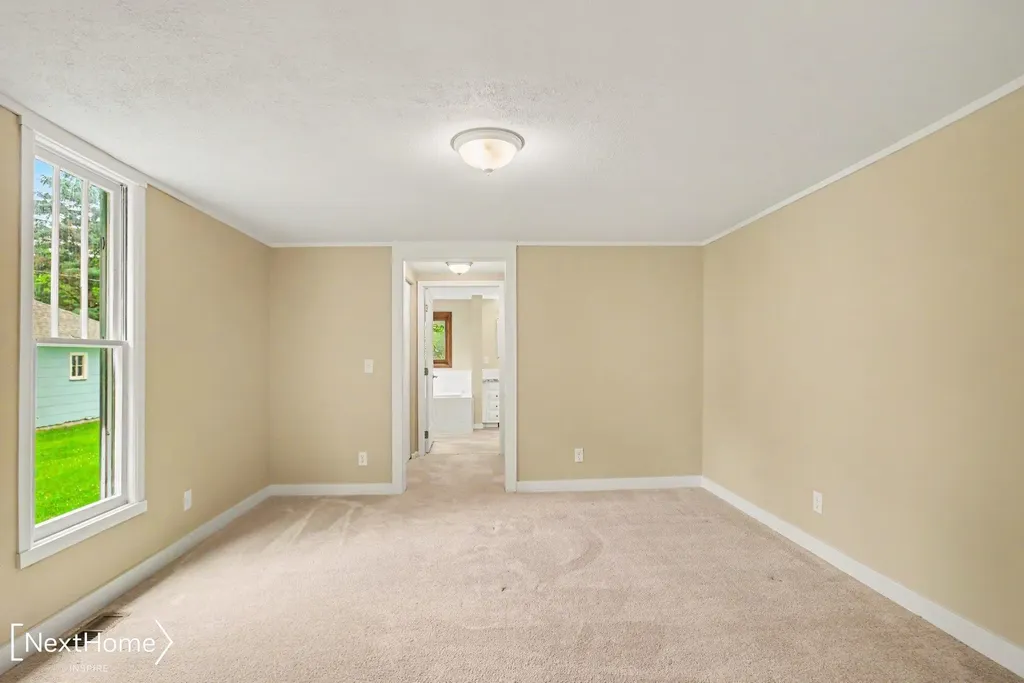 121 S West Street Vassar City MI 48768