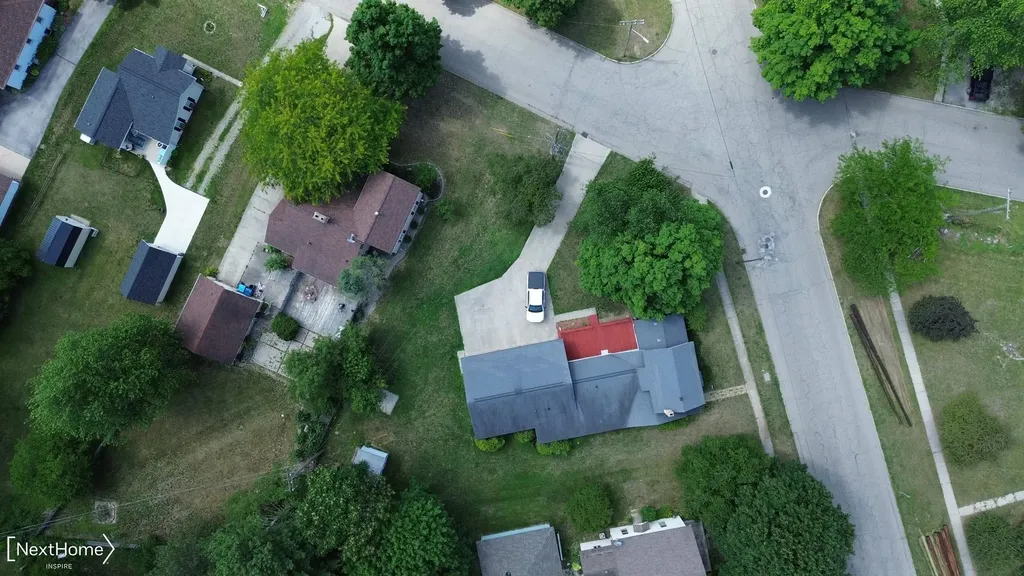 121 S West Street Vassar City MI 48768
