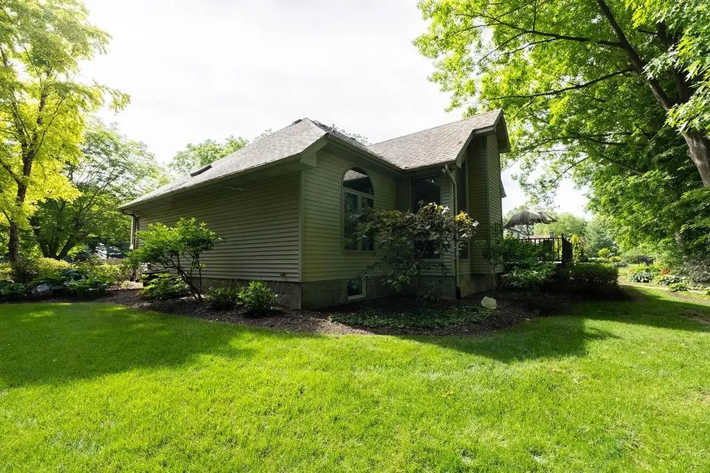 2987 Park Lane Owosso Charter Township MI 48867