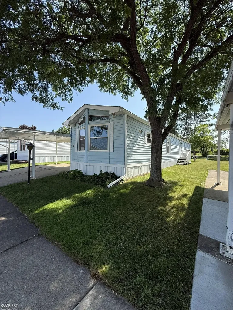 11 Peach Tree Drive Davison Township MI 48423