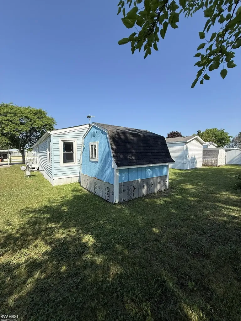 11 Peach Tree Drive Davison Township MI 48423