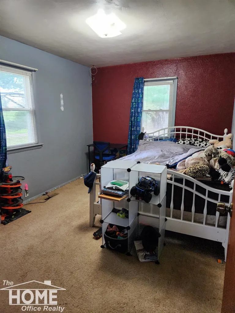 7405 W Lansing Road Perry Township MI 48872