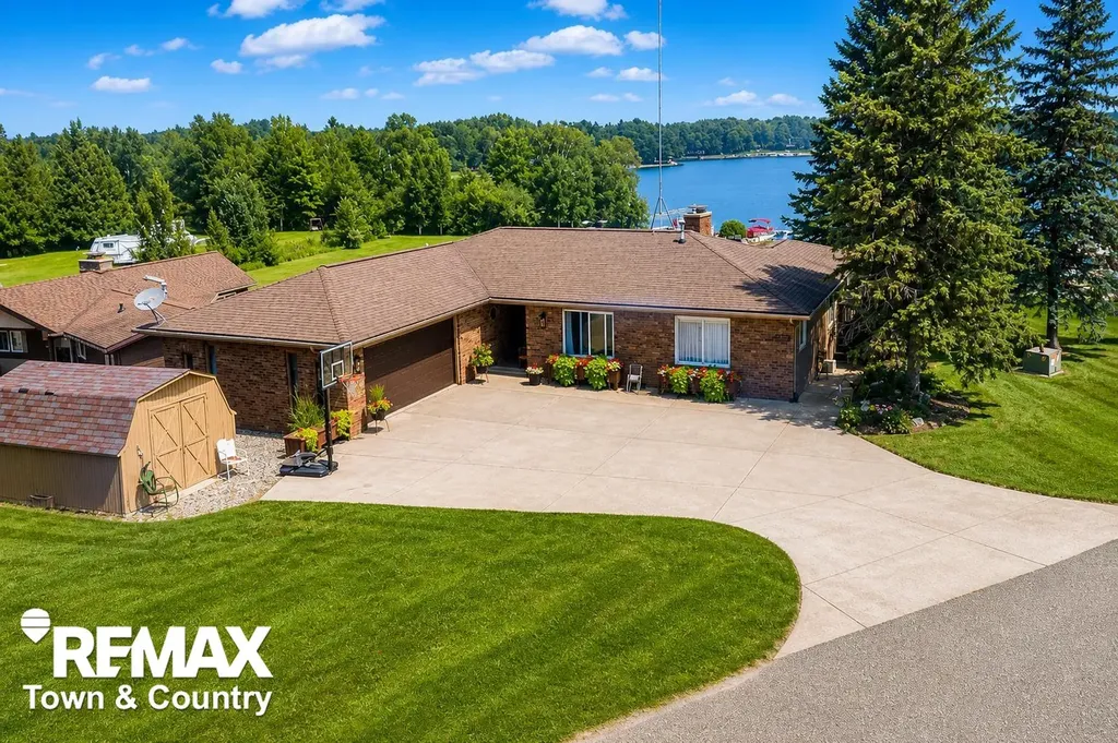 4564 Hamilton Way Butman Township MI 48624