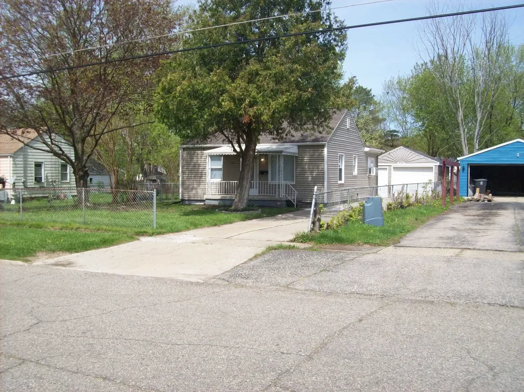 3243 Dakota Avenue Flint City MI 48506