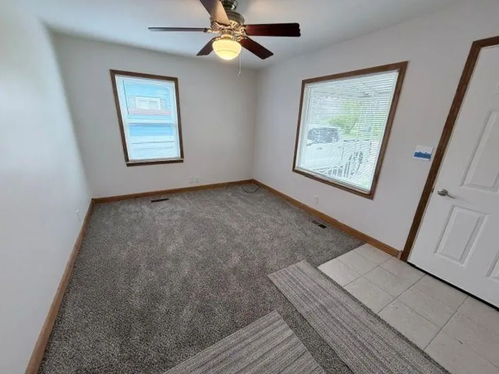 3243 Dakota Avenue Flint City MI 48506