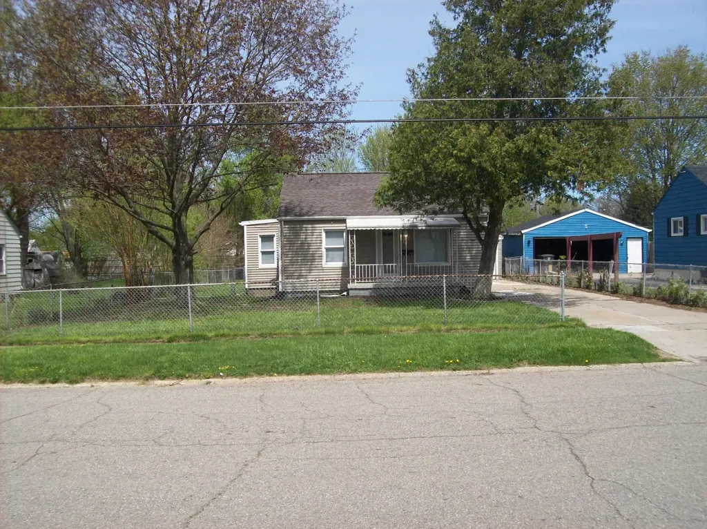 3243 Dakota Avenue Flint City MI 48506