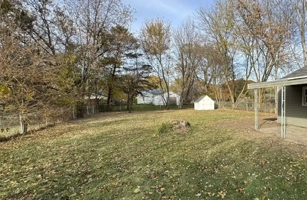 3243 Dakota Avenue Flint City MI 48506