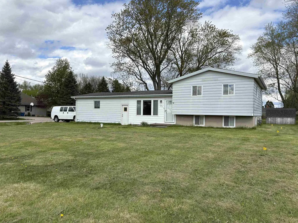 8107 Linden Road Swartz Creek City MI 48473